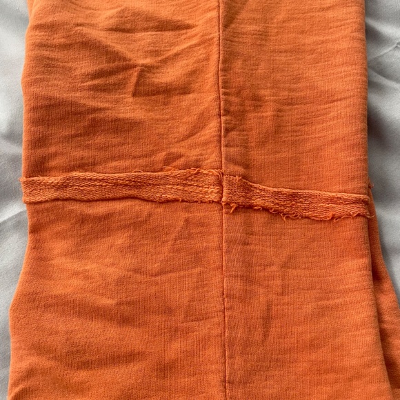 Orange pants - Picture 2 of 6